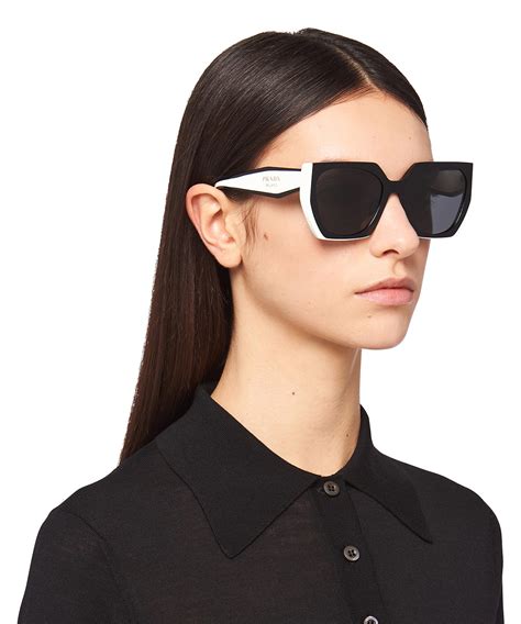 prada pr 15ws 09q5s0|Prada PR 15WS 09Q5S0 Sunglasses in Black.